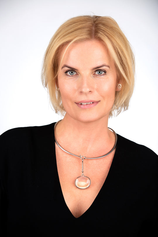 Ewa Borin: Swedish artist and entrepreneur - Interviewed